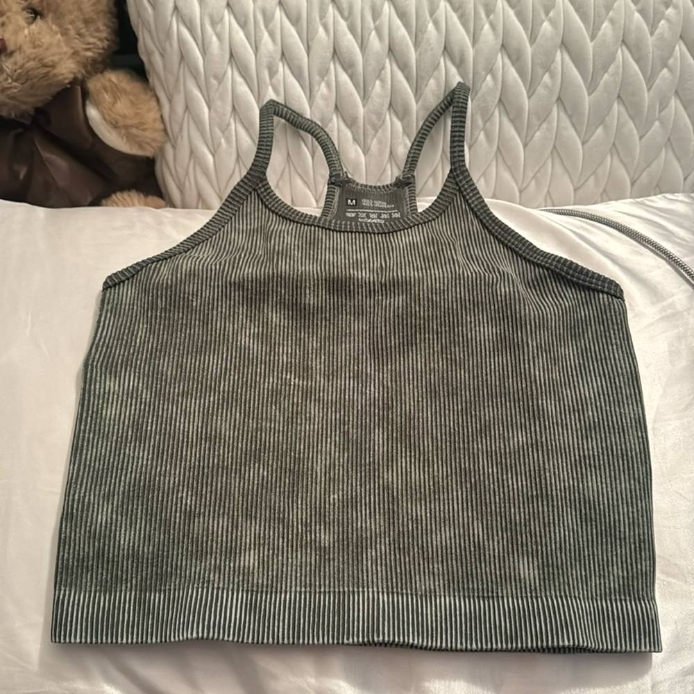 New. Never worn. Fits like a small.